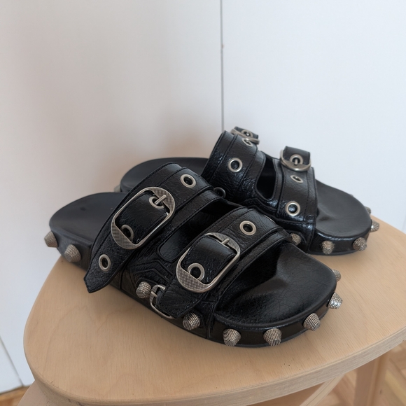 Balenciaga Cagole Black Studded Slides - Picture 2 of 5
